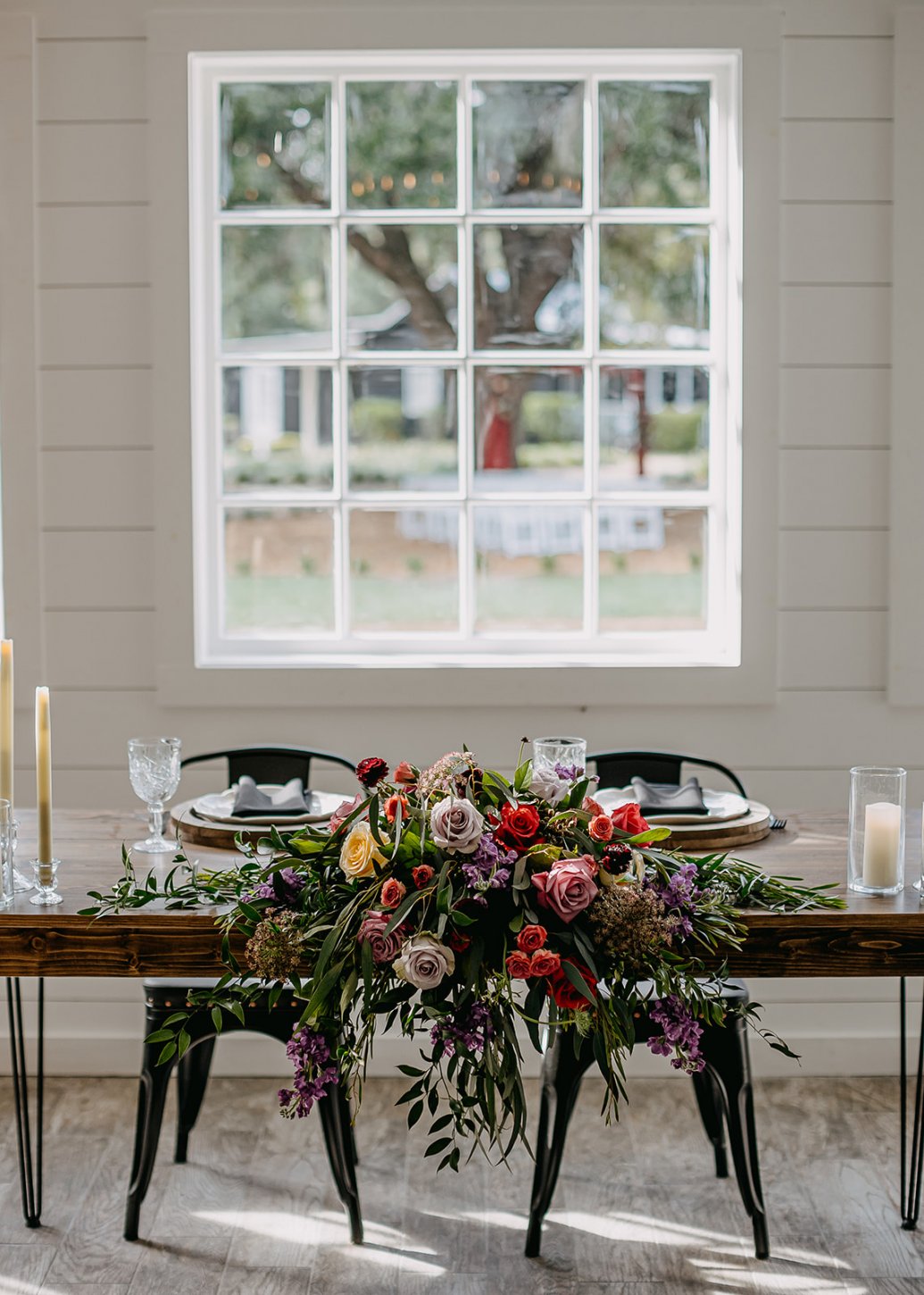 Sweetheart table reception decor